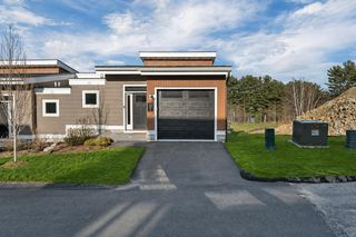 53 Broadview Dr # 2, Laconia, NH 03246
