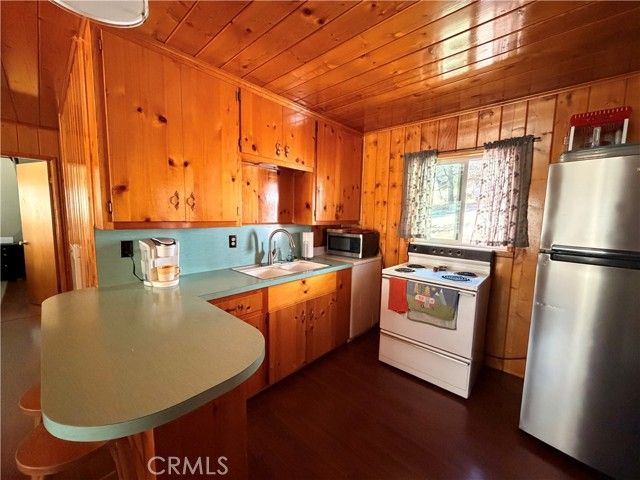 6028 Lake, Angelus Oaks, CA 92305