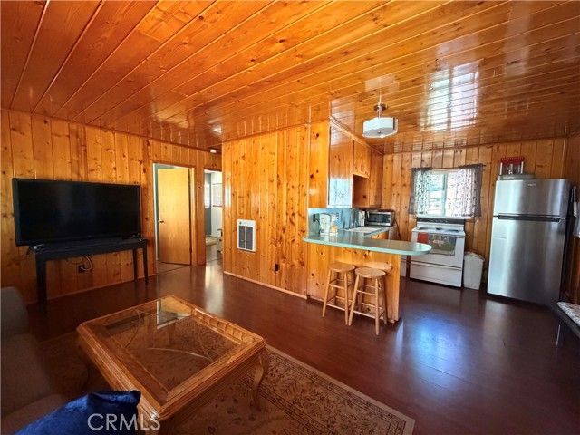 6028 Lake, Angelus Oaks, CA 92305