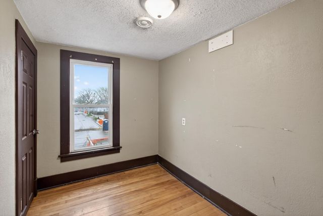 4051 Bryant Avenue N, Minneapolis, MN 55412