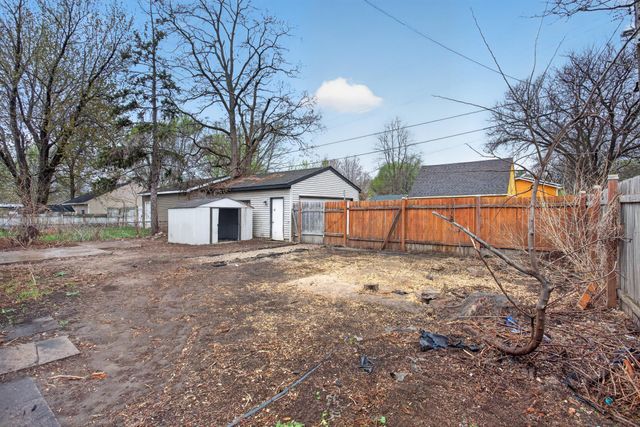 4051 Bryant Avenue N, Minneapolis, MN 55412