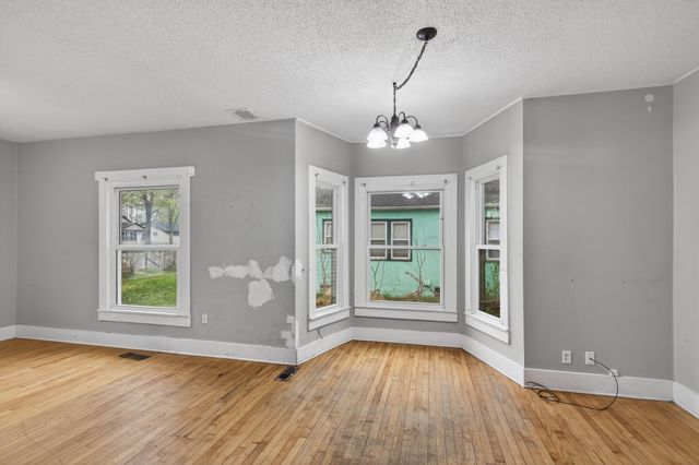 4051 Bryant Avenue N, Minneapolis, MN 55412