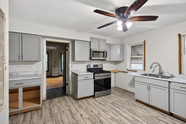 4051 Bryant Avenue N, Minneapolis, MN 55412