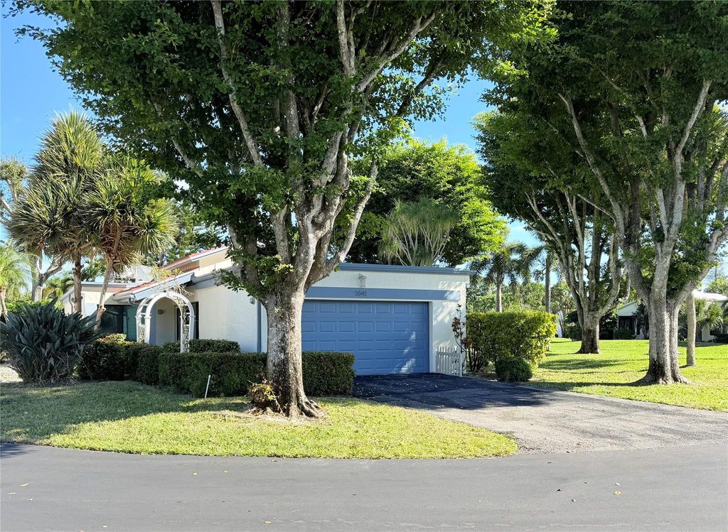 5541 Ainsley Court, Boynton Beach, FL 33437