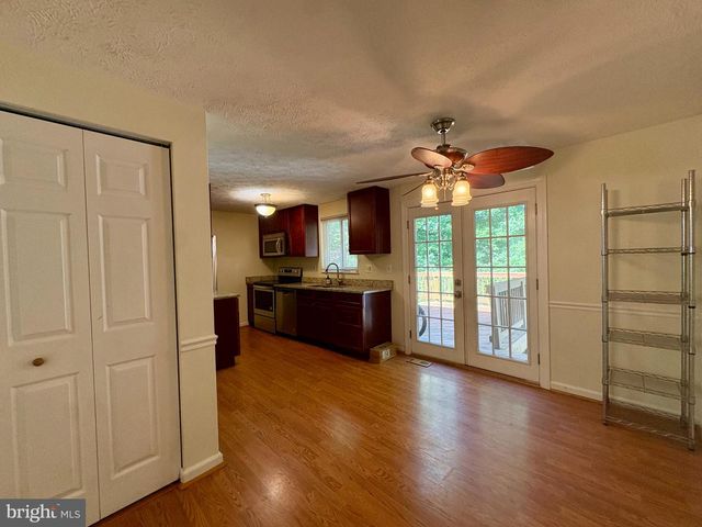 8112 PARKDALE CT, Springfield, VA 22153
