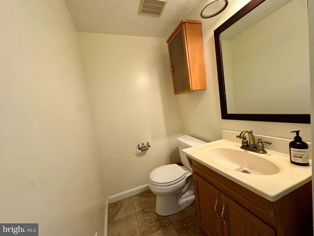 8112 PARKDALE CT, Springfield, VA 22153
