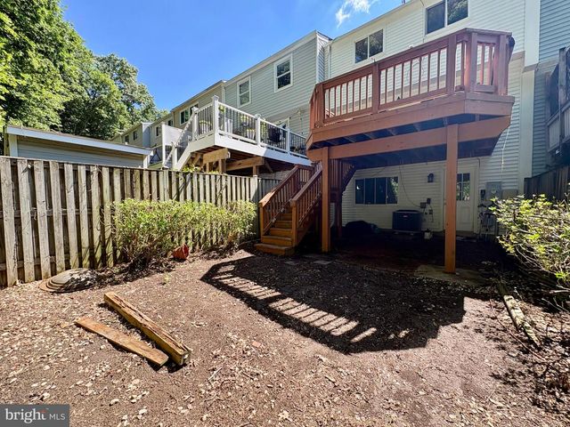 8112 PARKDALE CT, Springfield, VA 22153