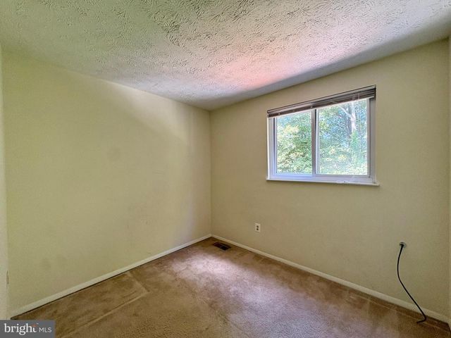 8112 PARKDALE CT, Springfield, VA 22153