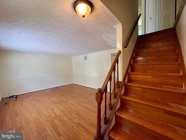 8112 PARKDALE CT, Springfield, VA 22153