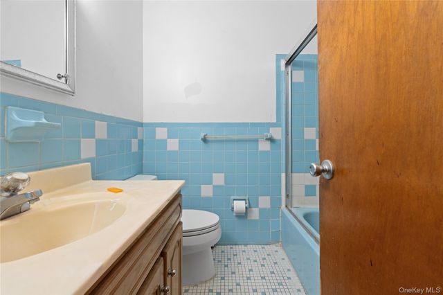 7442 43rd Avenue, Elmhurst, NY 11373