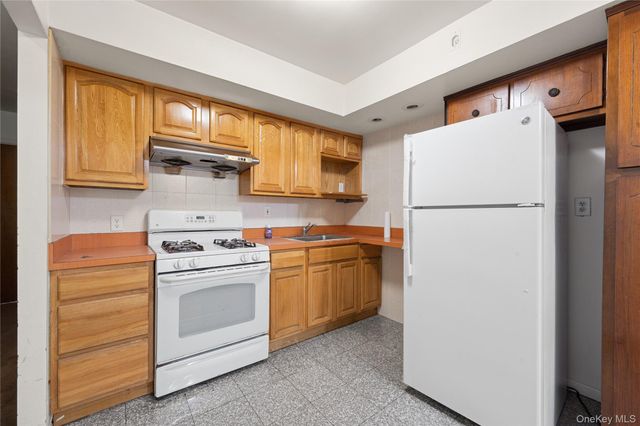 7442 43rd Avenue, Elmhurst, NY 11373