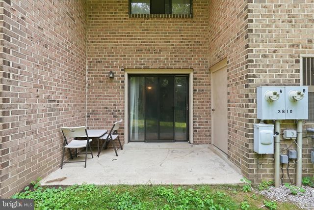 3810-B STEPPES CT, Falls Church, VA 22041