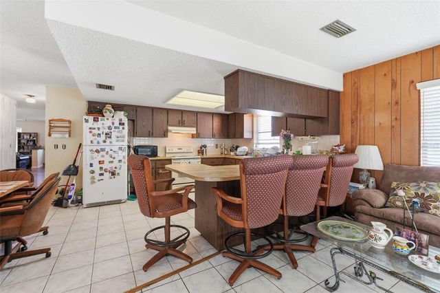 636 TESSIER COURT, Tarpon Springs, FL 34689