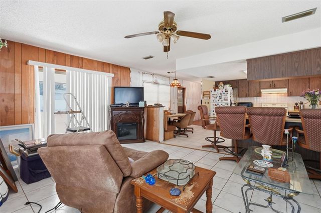 636 TESSIER COURT, Tarpon Springs, FL 34689