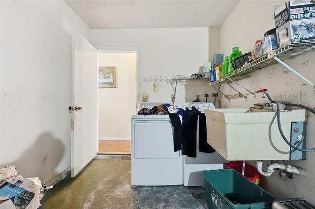 636 TESSIER COURT, Tarpon Springs, FL 34689