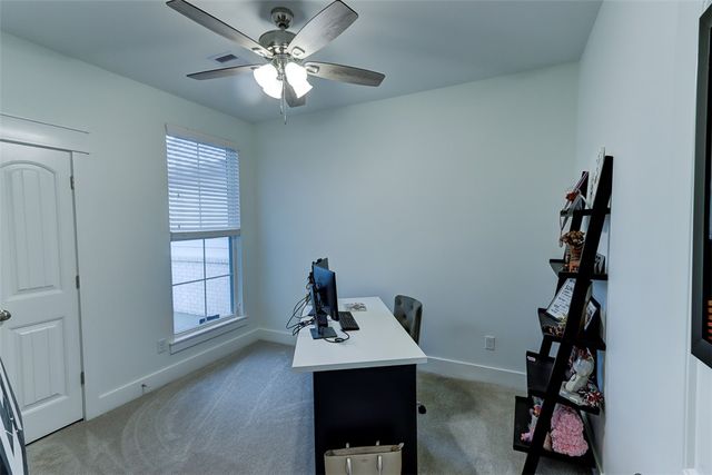 4002 Brownway Drive, College Station, TX 77845