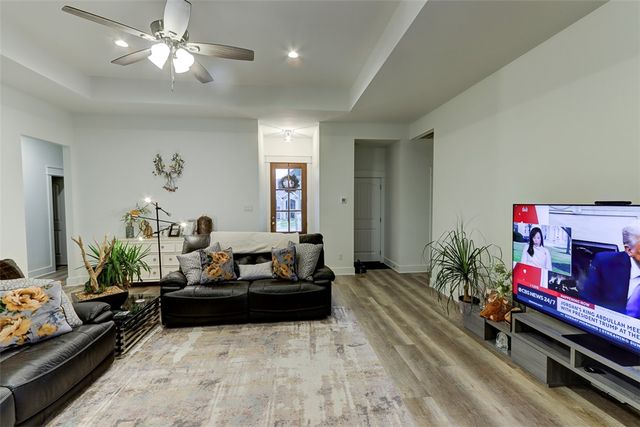 4002 Brownway Drive, College Station, TX 77845