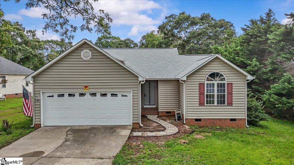 108 Edgewood Street, Lyman, SC 29365