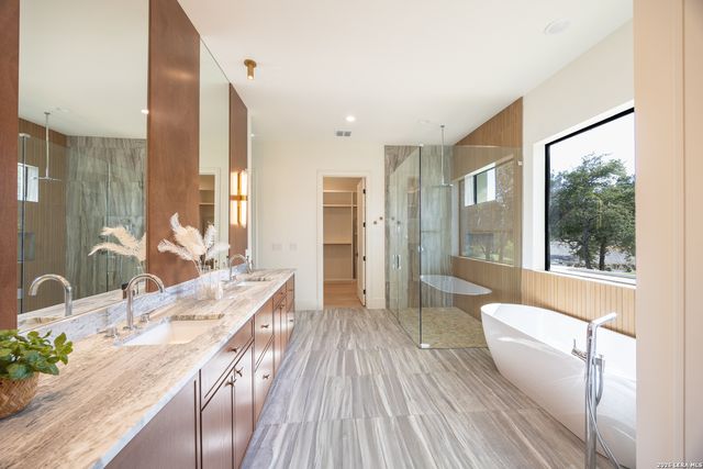 128 Balcones Bend, Boerne, TX 78006