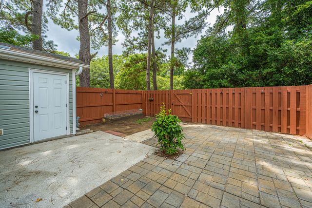 1523 Blaze Lane, Charleston, SC 29412
