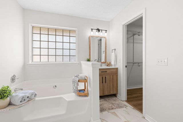 7437 Brevard Street, Navarre, FL 32566