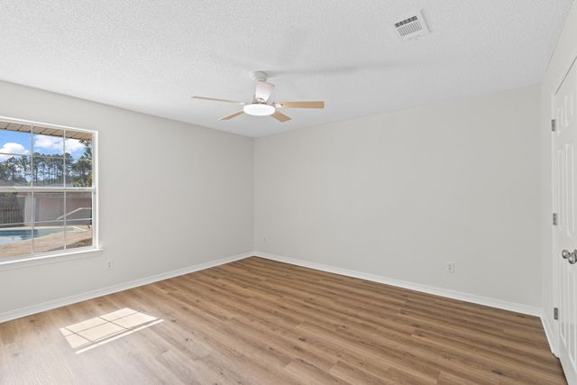 7437 Brevard Street, Navarre, FL 32566