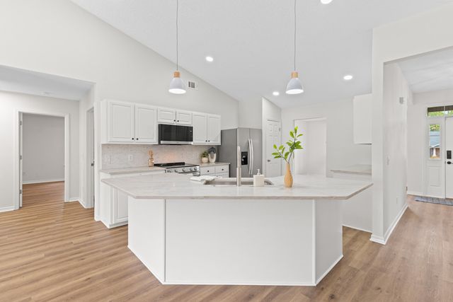 7437 Brevard Street, Navarre, FL 32566