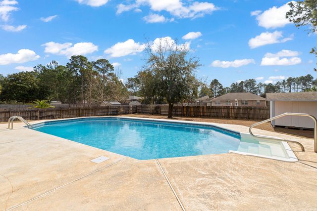 7437 Brevard Street, Navarre, FL 32566