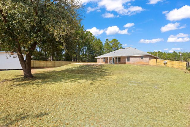 7437 Brevard Street, Navarre, FL 32566