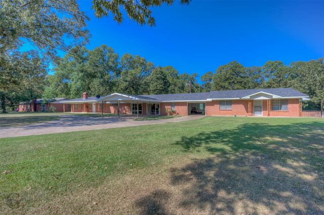 7944 Highway 371, Coushatta, LA 71019