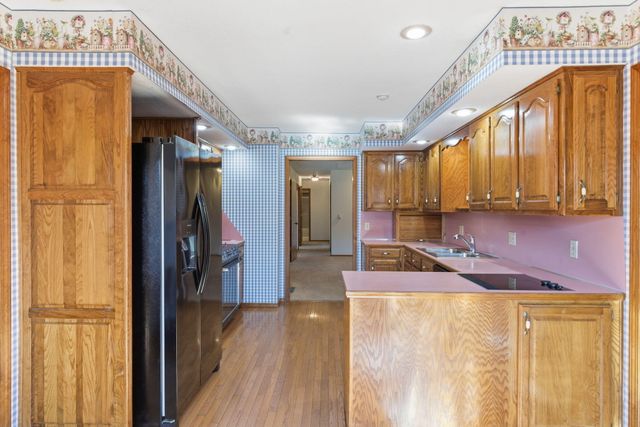 3528 S Southvale Court, Springfield, MO 65804