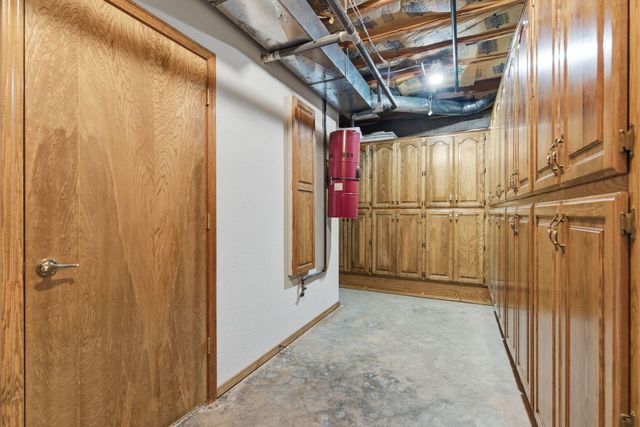 3528 S Southvale Court, Springfield, MO 65804