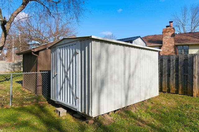 3528 S Southvale Court, Springfield, MO 65804