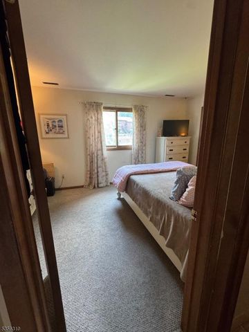 8 Le Touquet Unit 4 4, Vernon Twp., NJ 07462
