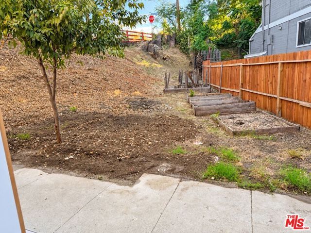5966 Benner St, Los Angeles, CA 90042