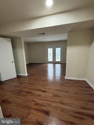 539 WILLIS ST, Fredericksburg, VA 22401