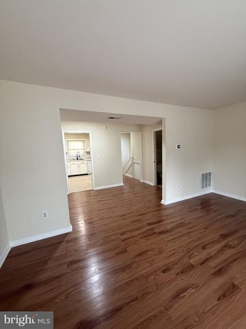 539 WILLIS ST, Fredericksburg, VA 22401