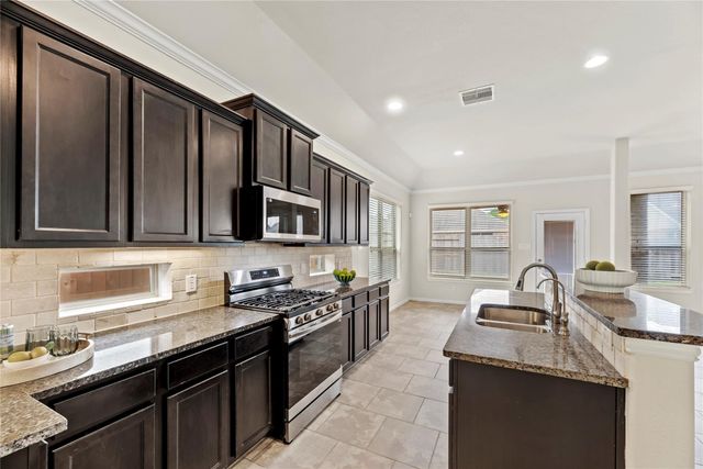 5205 Rainy Garden Court, Rosharon, TX 77583