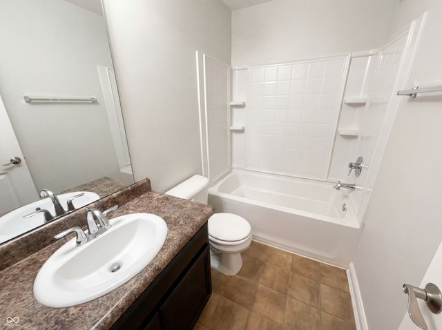 2870 Avebury Way, Brownsburg, IN 46112