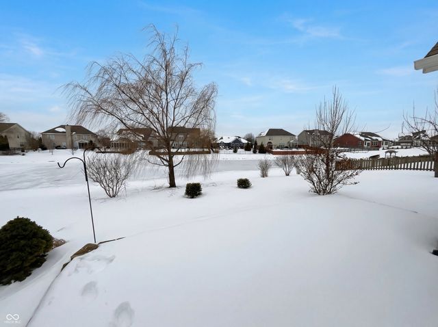 2870 Avebury Way, Brownsburg, IN 46112