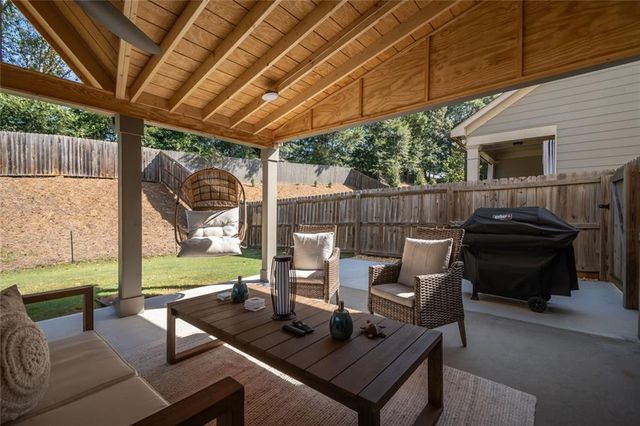 52 Frost Cove, Hoschton, GA 30548