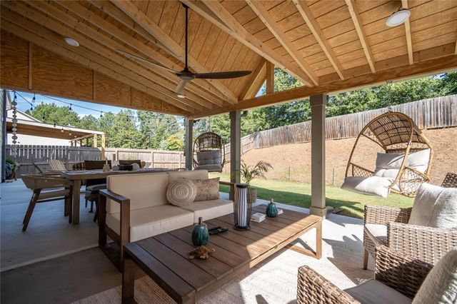 52 Frost Cove, Hoschton, GA 30548