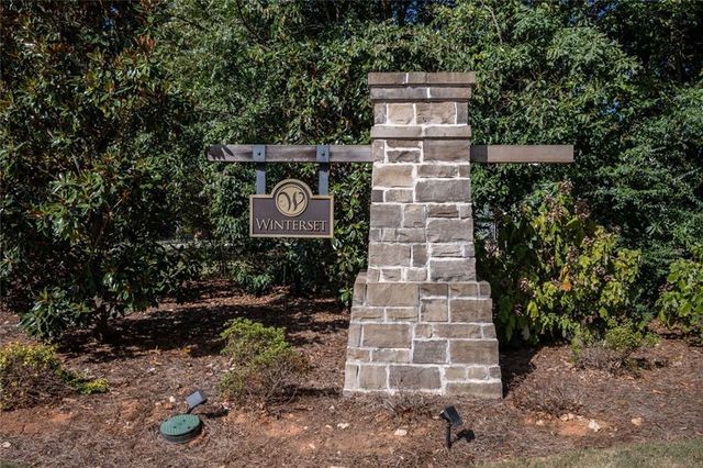 52 Frost Cove, Hoschton, GA 30548