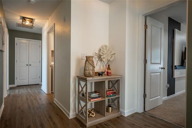 52 Frost Cove, Hoschton, GA 30548