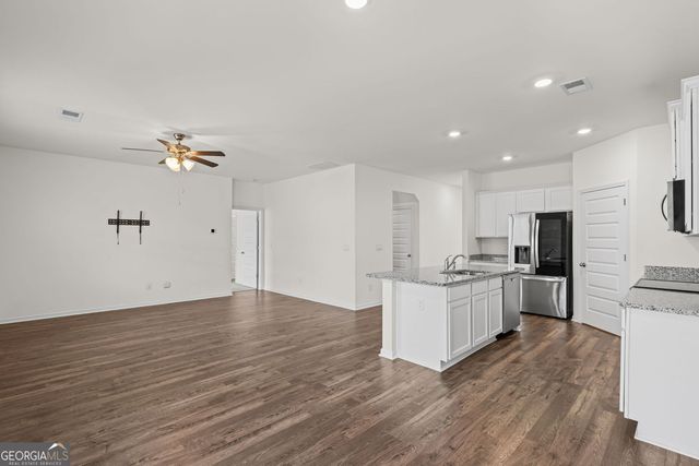 166 Champlain Road, Hoschton, GA 30548