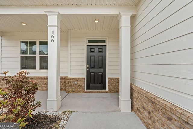 166 Champlain Road, Hoschton, GA 30548