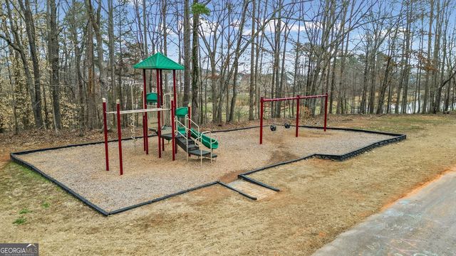 166 Champlain Road, Hoschton, GA 30548