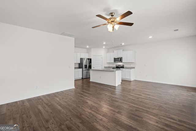 166 Champlain Road, Hoschton, GA 30548