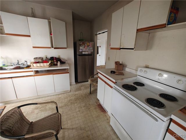 121 Chapel Street, Lenox, NY 13032