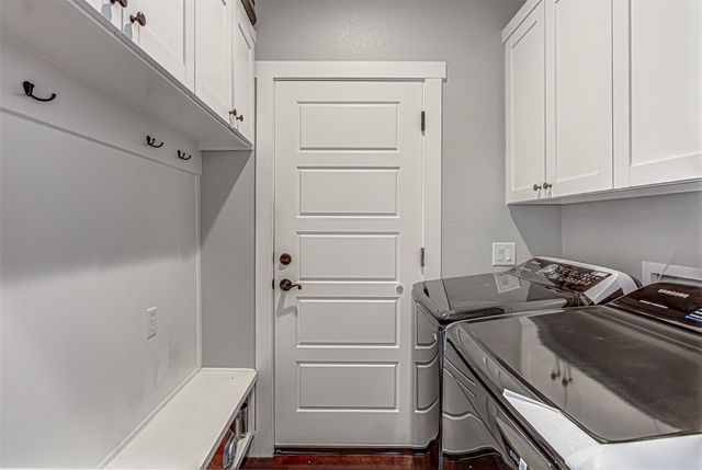 433 Dove TRL, Bertram, TX 78605